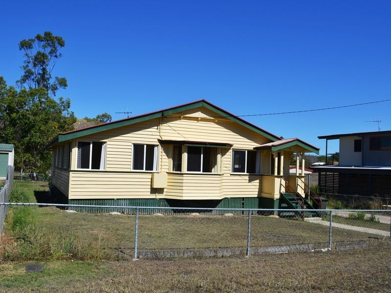 19 Downing Street, Gayndah QLD 4625