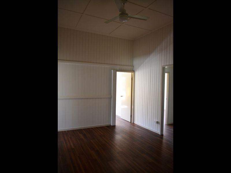 19 Downing Street, Gayndah QLD 4625