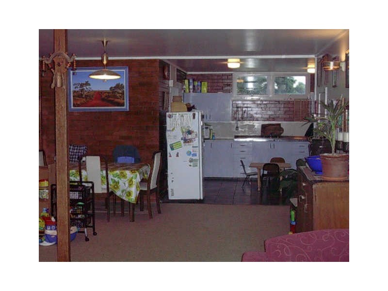 72 Warton Street, Gayndah QLD 4625