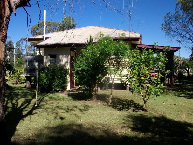 54 Arthur Street, Gayndah QLD 4625
