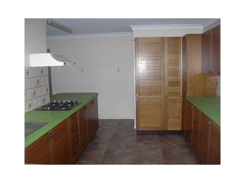 18 Spencer Street, Gayndah QLD 4625