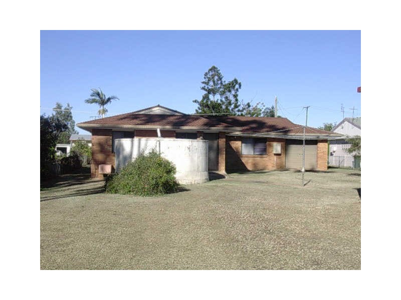 18 Spencer Street, Gayndah QLD 4625