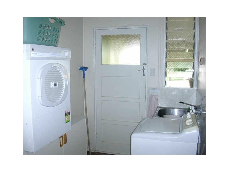 4 BUSHNELL STREET, Gayndah QLD 4625