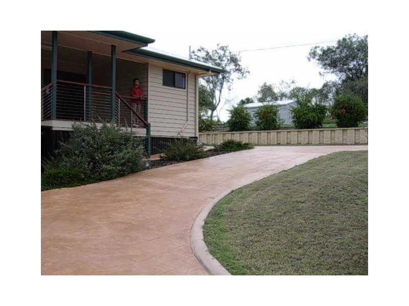 108 LYONS STREET, Mundubbera QLD 4626