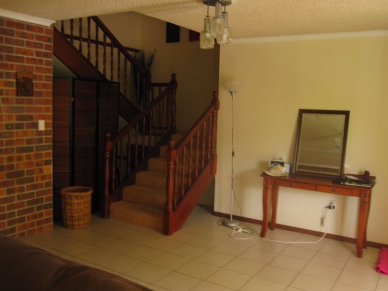 Unit 10/37 The Esplanade, Scarness QLD 4655