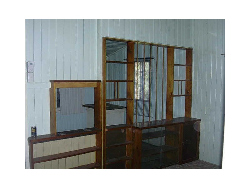 43 Simon Street, Gayndah QLD 4625