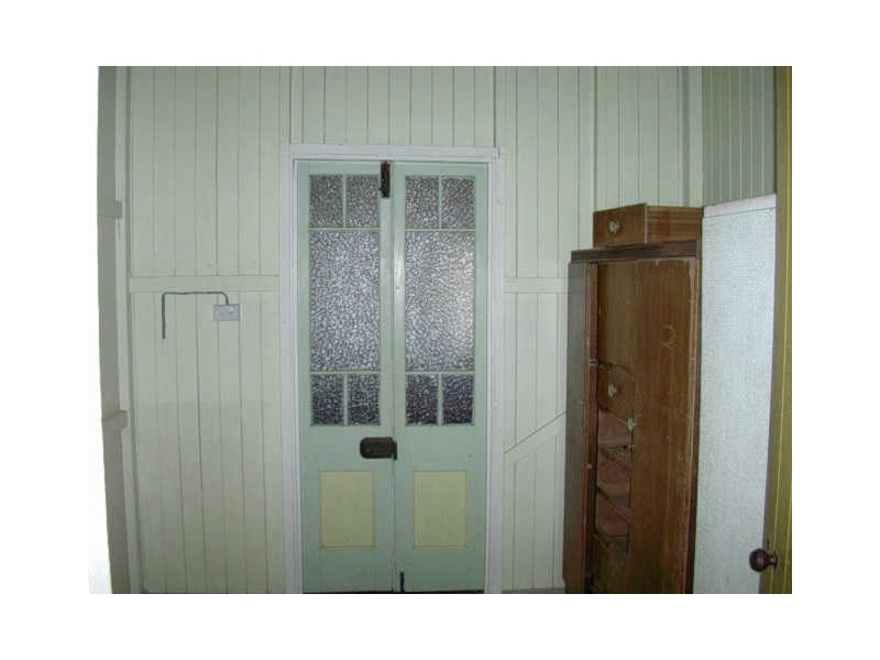 43 Simon Street, Gayndah QLD 4625