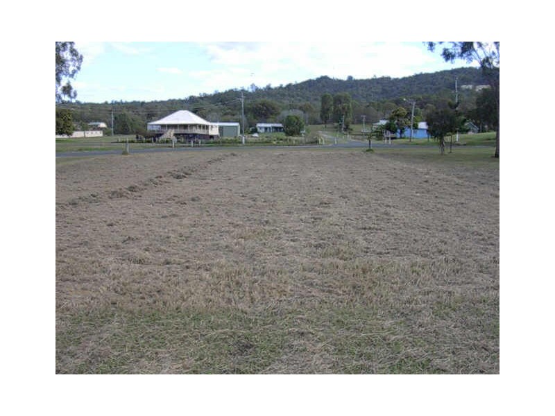 44 WILLIAM STREET, Mount Perry QLD 4671