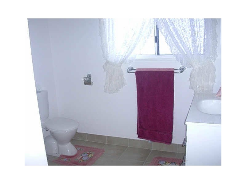 4 CORDELIA STREET, Gayndah QLD 4625