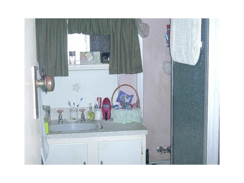 5 MACDONALD STREET, Eidsvold QLD 4627