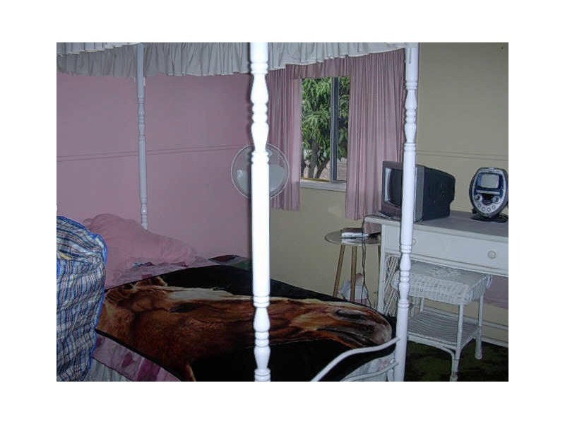 5 MACDONALD STREET, Eidsvold QLD 4627