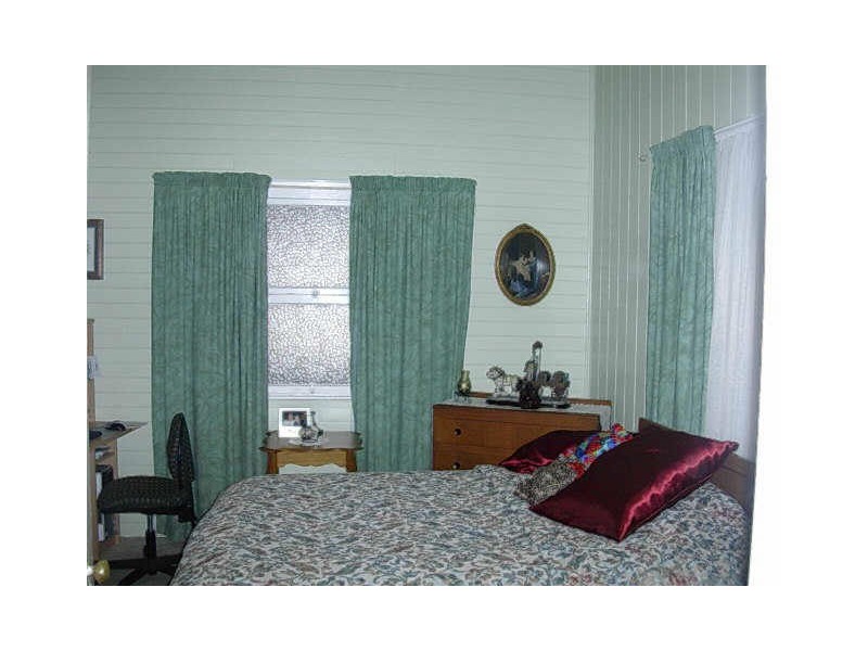 83 MORETON STREET, Eidsvold QLD 4627