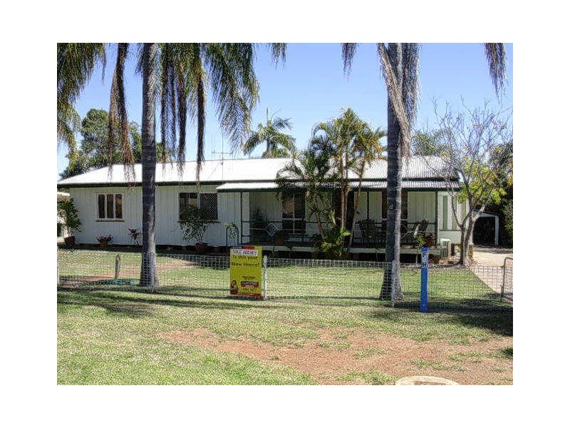 78 BARROW STREET, Gayndah QLD 4625