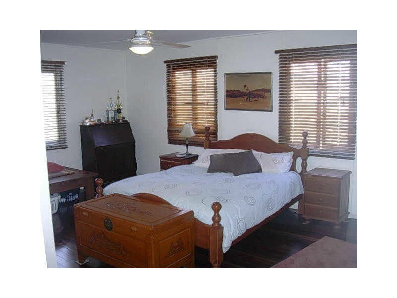 78 BARROW STREET, Gayndah QLD 4625