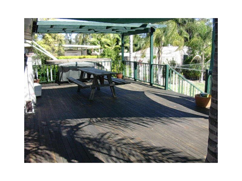 78 BARROW STREET, Gayndah QLD 4625