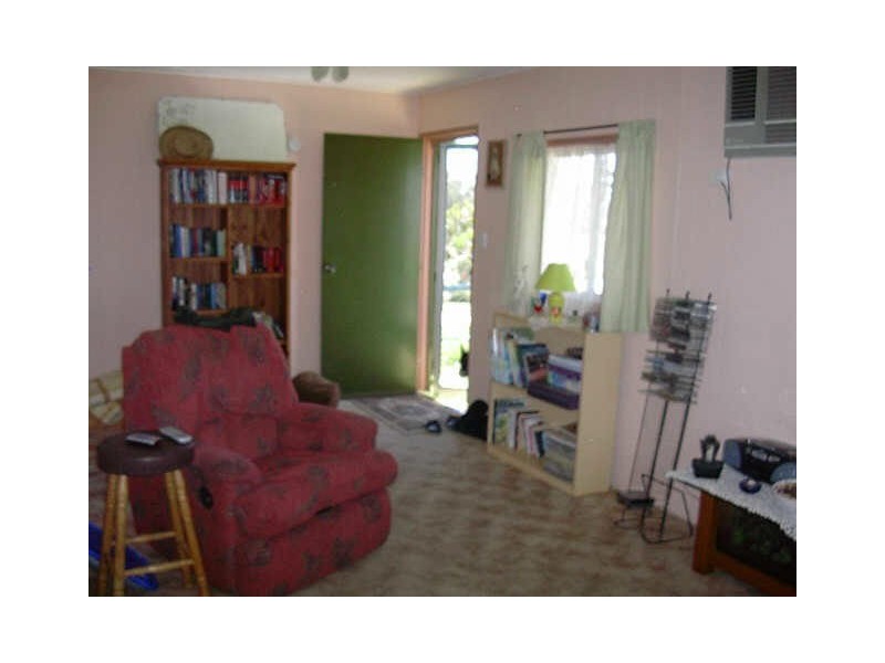 3 Arthur Street, Gayndah QLD 4625