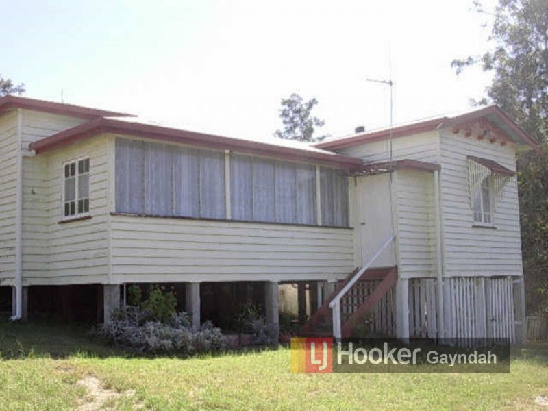 8 Robert Street, Mount Perry QLD 4671