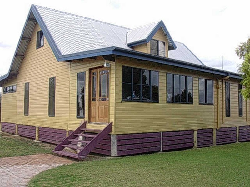 86 FRANK MACAULEY STREET, Mundubbera QLD 4626