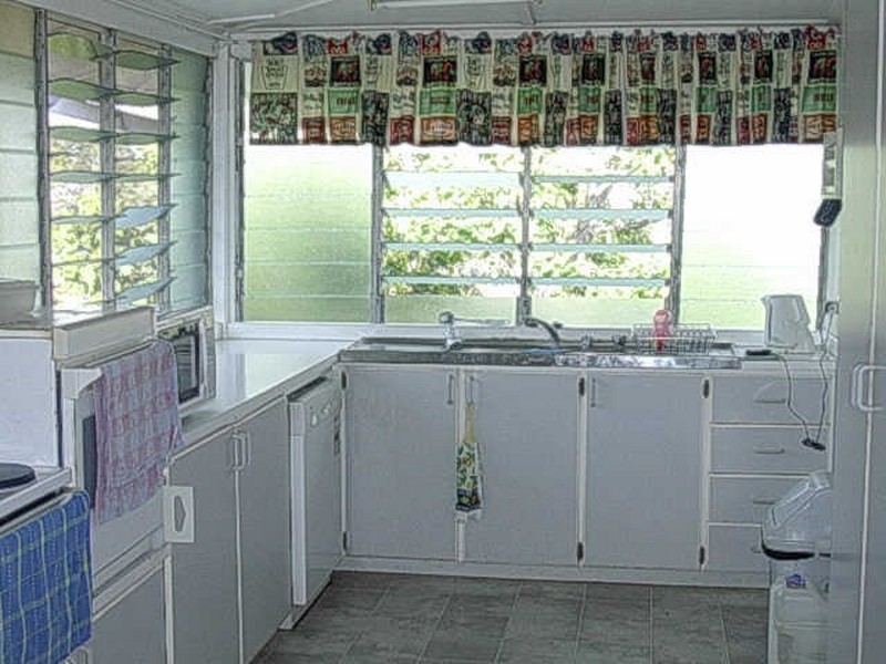 3 PORTER STREET, Gayndah QLD 4625