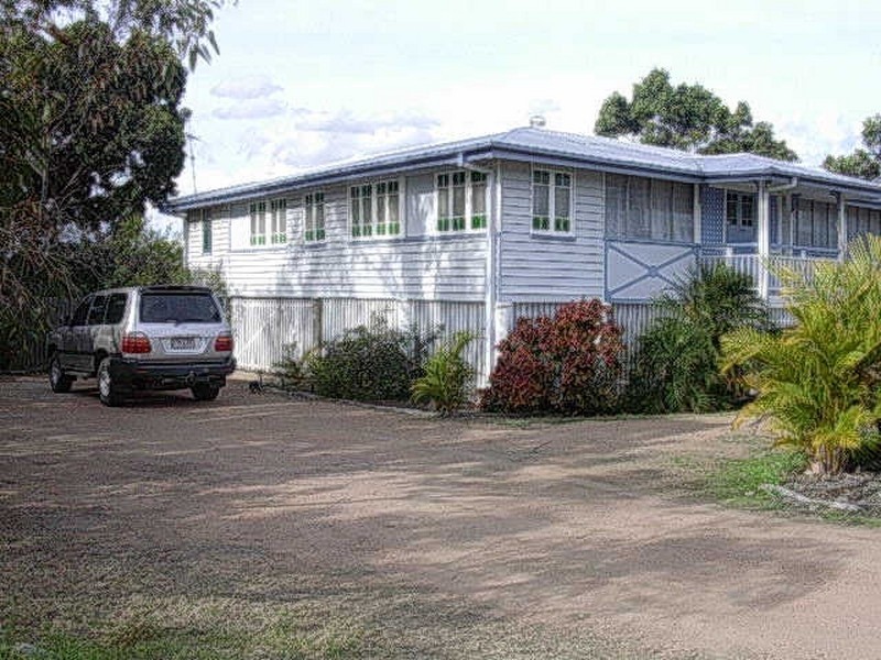 3 PORTER STREET, Gayndah QLD 4625