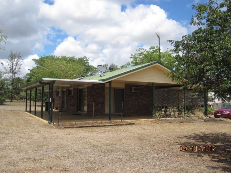 38 Maud Street, Gayndah QLD 4625