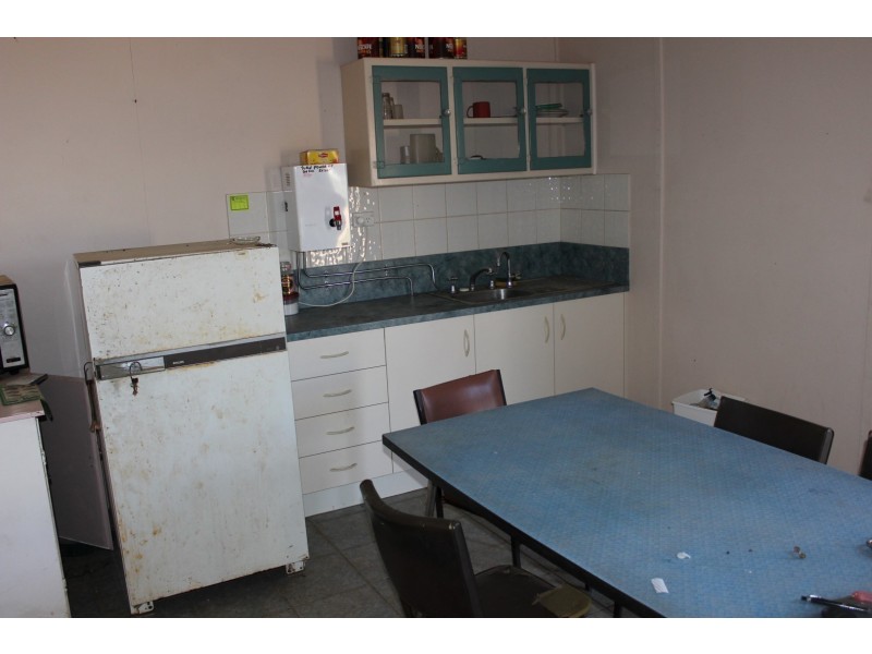 61 Queen Street, Gayndah QLD 4625