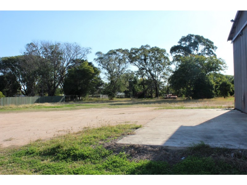 61 Queen Street, Gayndah QLD 4625