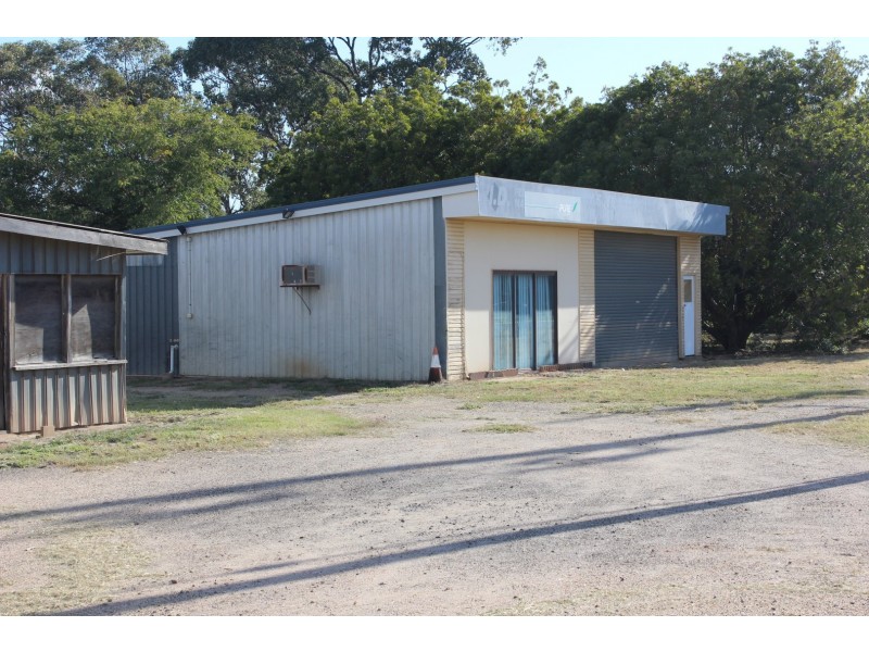 61 Queen Street, Gayndah QLD 4625