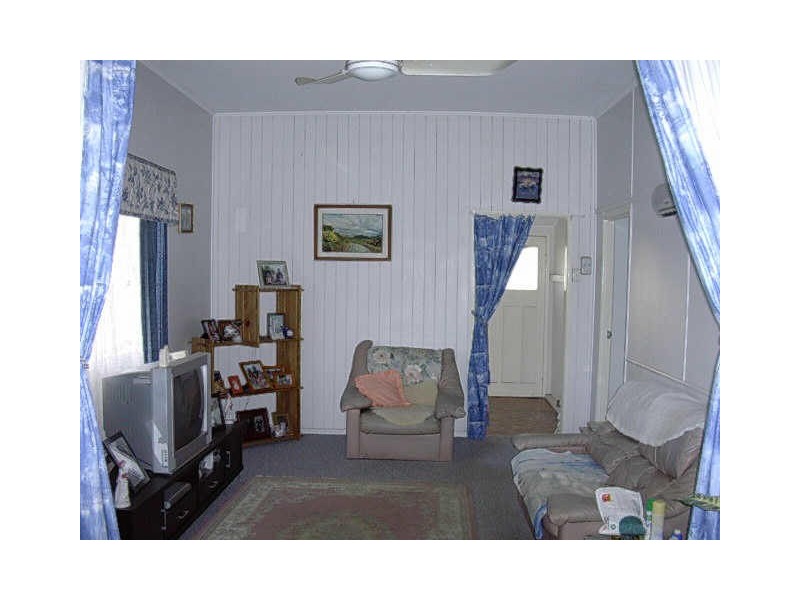 22 Fielding Street, Gayndah QLD 4625