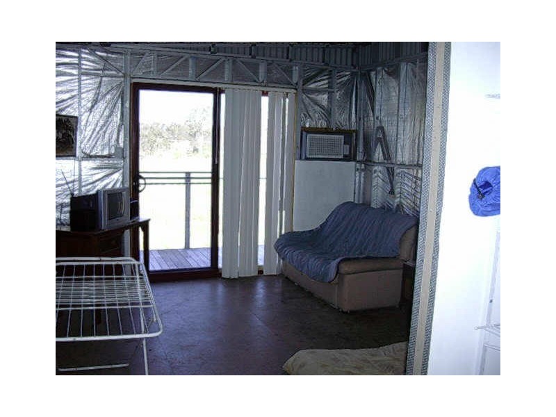 21 DOWNING STREET, Gayndah QLD 4625