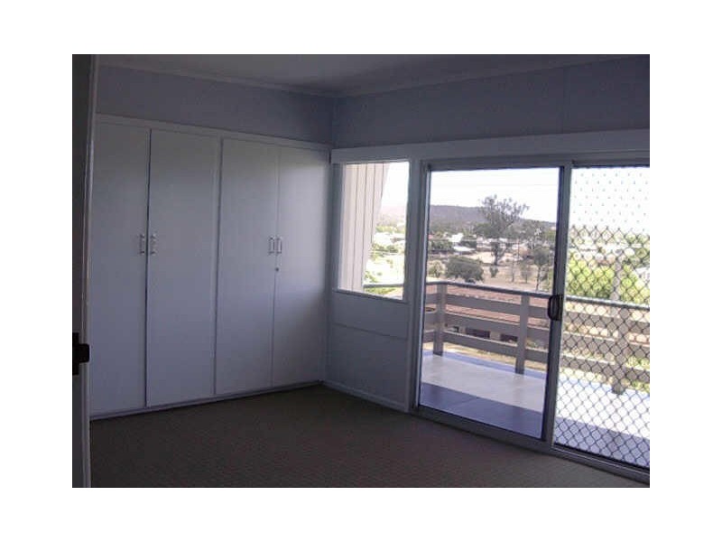 42 PORTER STREET, Gayndah QLD 4625