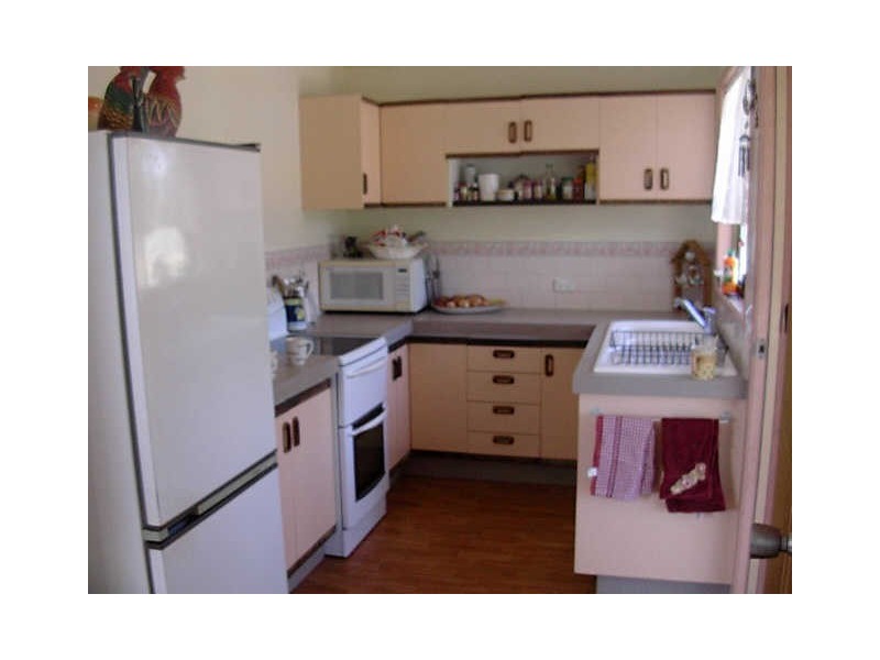 33 Juliett Street, Gayndah QLD 4625