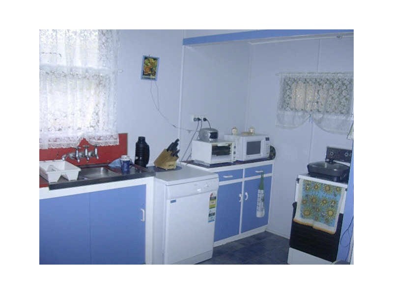 10 Barrow St, Gayndah QLD 4625