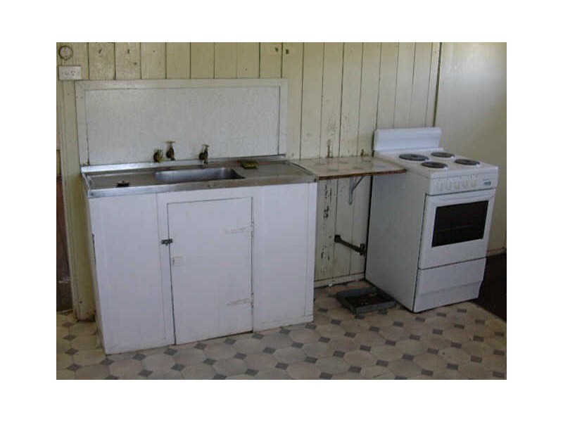 1 SHAMROCK STREET, Byrnestown QLD 4625