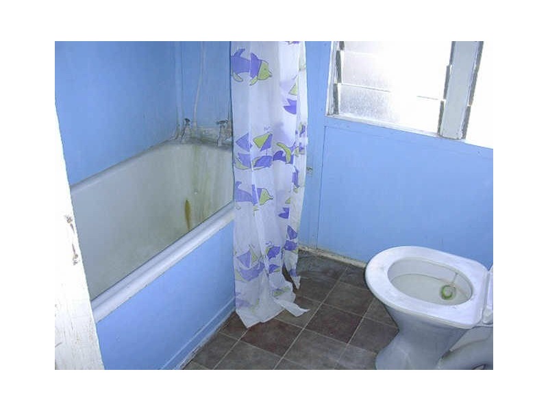 1 SHAMROCK STREET, Byrnestown QLD 4625