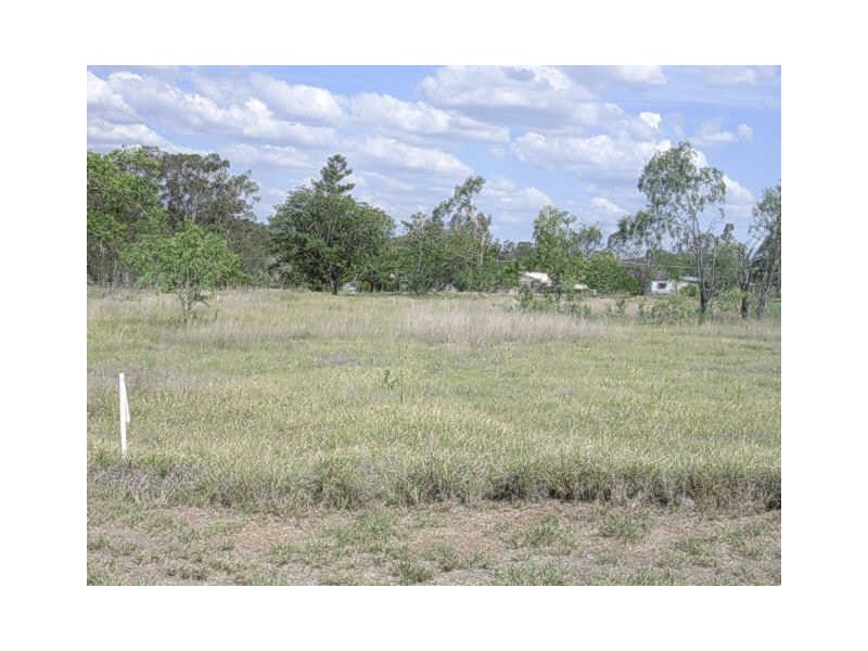 33 Downing Street, Gayndah QLD 4625