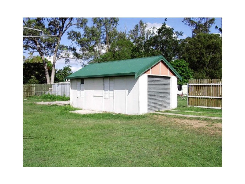 10 Walker Street, Gayndah QLD 4625