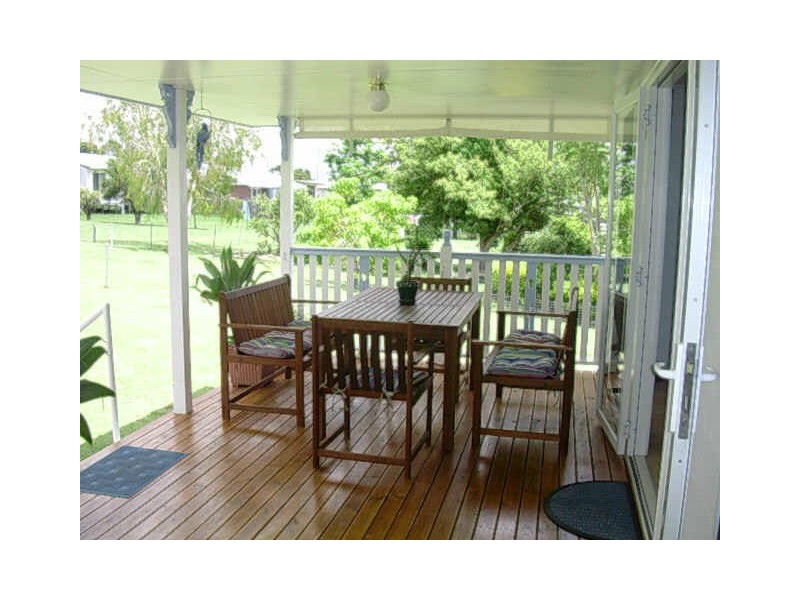 16 SAM WELLER, Gayndah QLD 4625