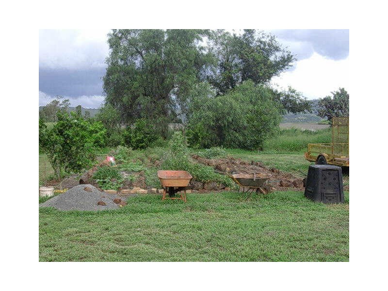 29 MAIN STREET, Coalstoun Lakes QLD 4621