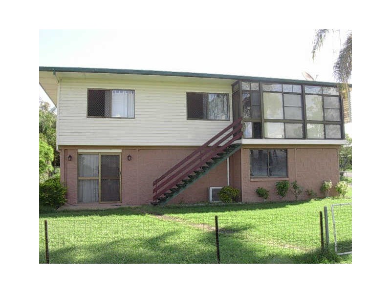 2 Sam Weller Avenue, Gayndah QLD 4625