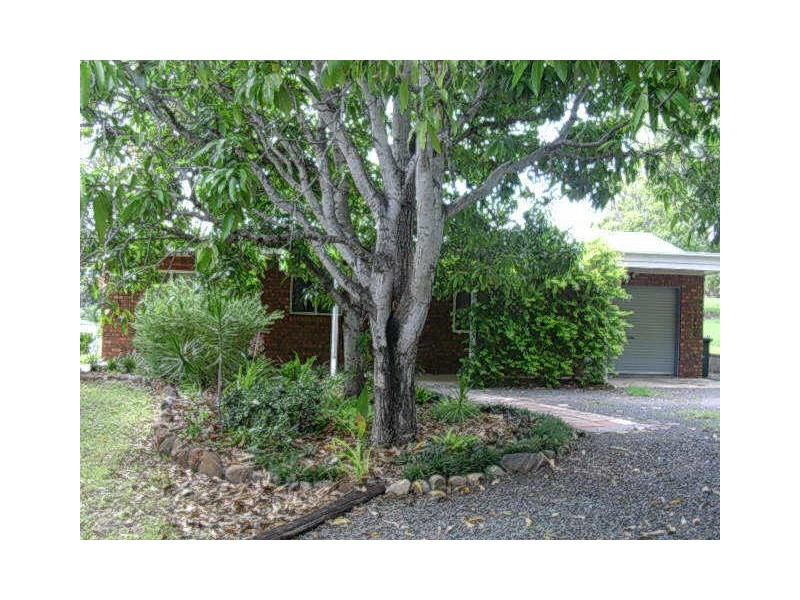 55 WARTON STREET, Gayndah QLD 4625