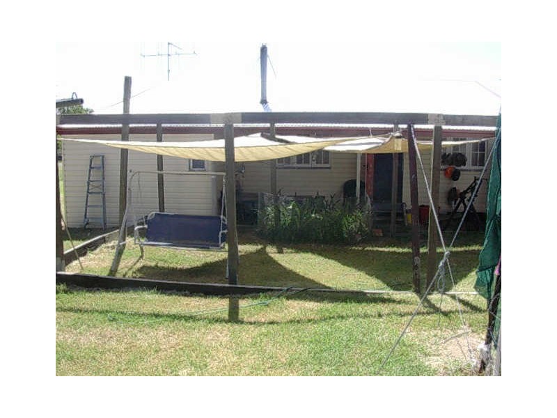 90 Moreton Street, Eidsvold QLD 4627