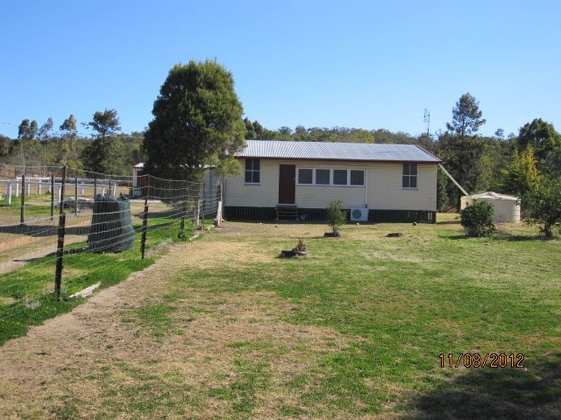 90 Moreton Street, Eidsvold QLD 4627