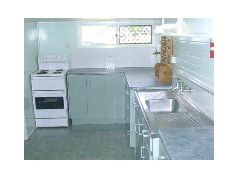 11 ARTHUR STREET, Gayndah QLD 4625