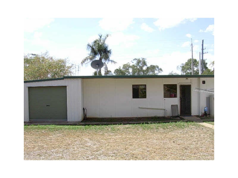 27 ARTHUR  STREET, Gayndah QLD 4625