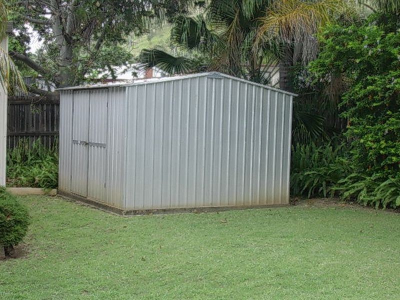 4 Sam Weller Ave, Gayndah QLD 4625