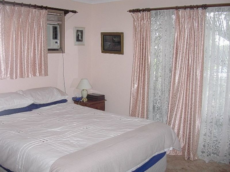 4 Sam Weller Ave, Gayndah QLD 4625