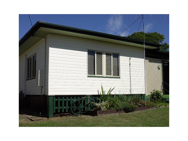 80 MORETON STREET, Eidsvold QLD 4627