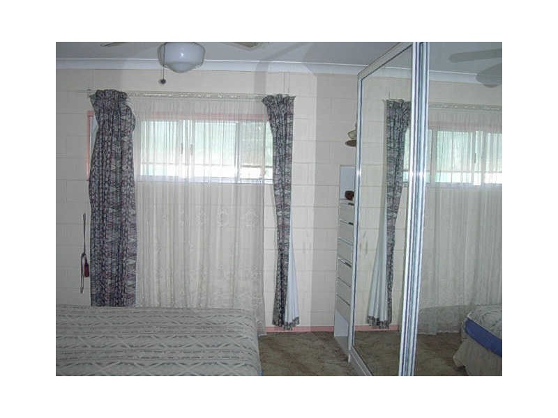 42 Adelong Street, Gayndah QLD 4625