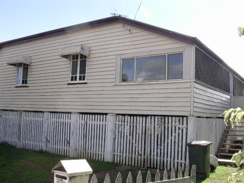 72 QUEEN STREET, Gayndah QLD 4625